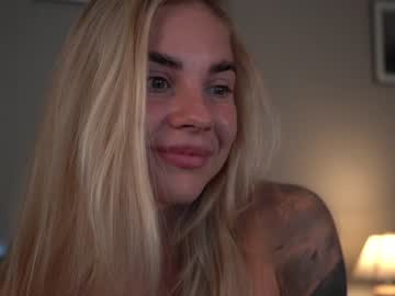Cam stars girl cute__foxy image #4225833