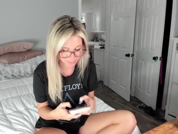Cam stars girl texas_blonde image #2445717