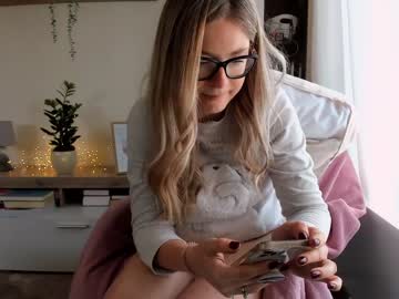 Cam stars girl bestgirl_ofthe_neighborhood image #3616242