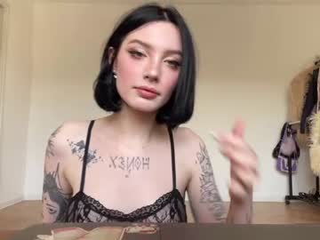 Cam stars tranny evelynforever image #4474516