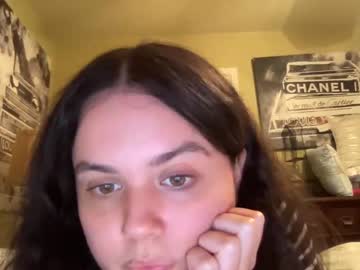 Cam stars girl gia_is_horny image #5692663
