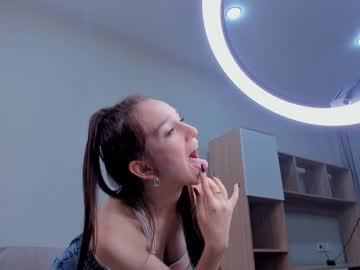 Cam stars girl vickihansen image #4839555