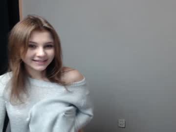 Cam stars girl relax_nina image #472633