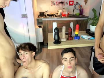 Cam stars man 2gays_1straight image #2511706