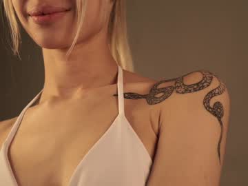 Cam stars girl cuteelsa_ image #4837451