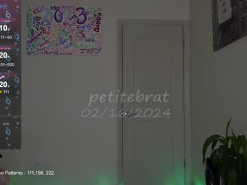 Cam stars girl petitebrat image #6349504