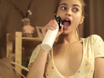 Cam stars girl cuteelsa_ image #5255250